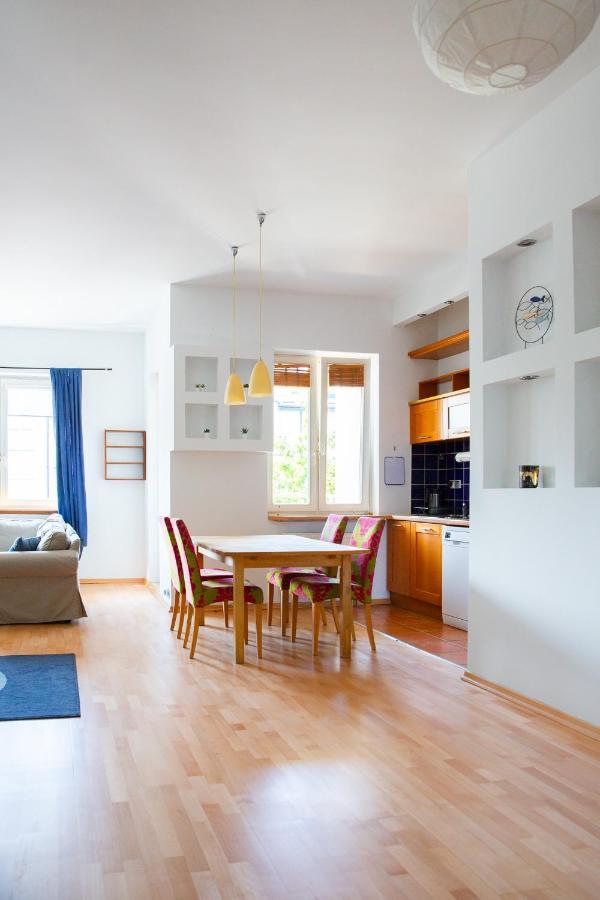 Apartment Ten Warschau Buitenkant foto